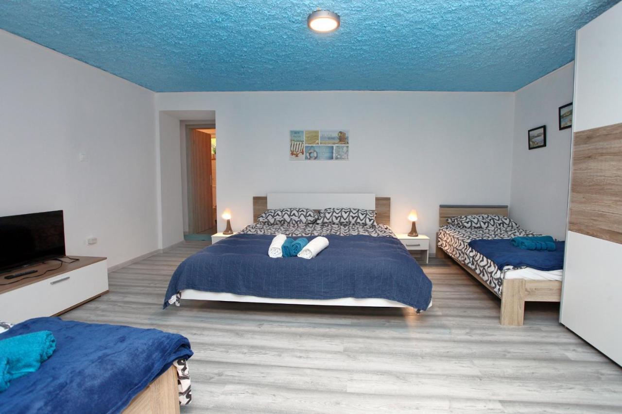 Hilltop Apartments Red & Blue Πορτορόζ Εξωτερικό φωτογραφία